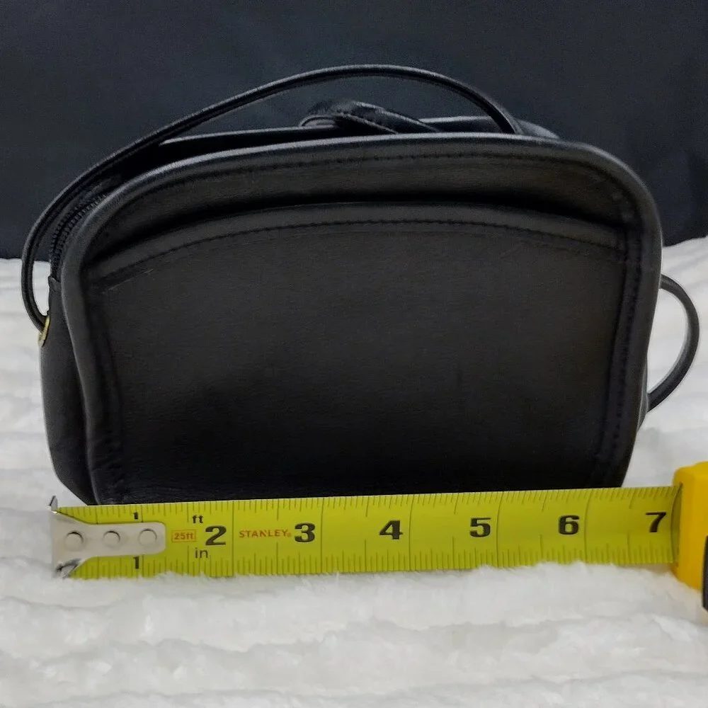Vintage Coach Black Style 9935 Style /Hadley Zip Top zipper closure/Front PKT - Picture 5 of 16